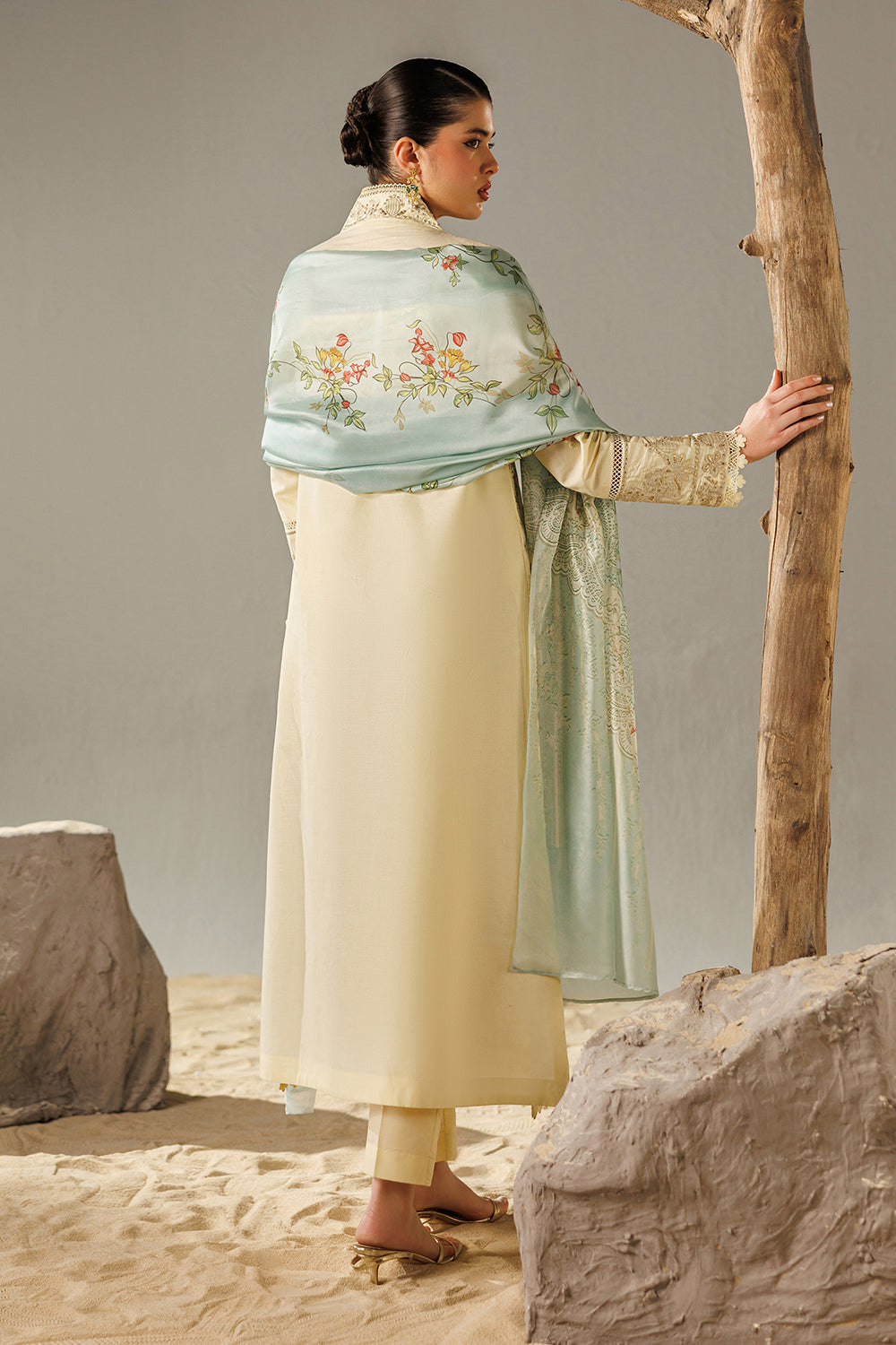 Embroidered Lawn MJ-26-14