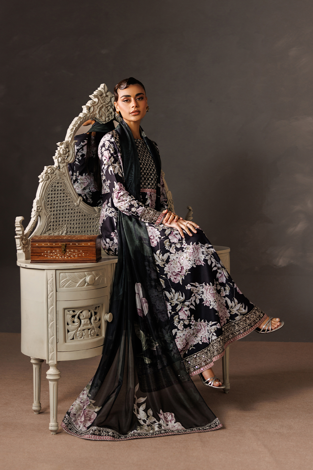 Embroidered Slik Lawn SL-26-16