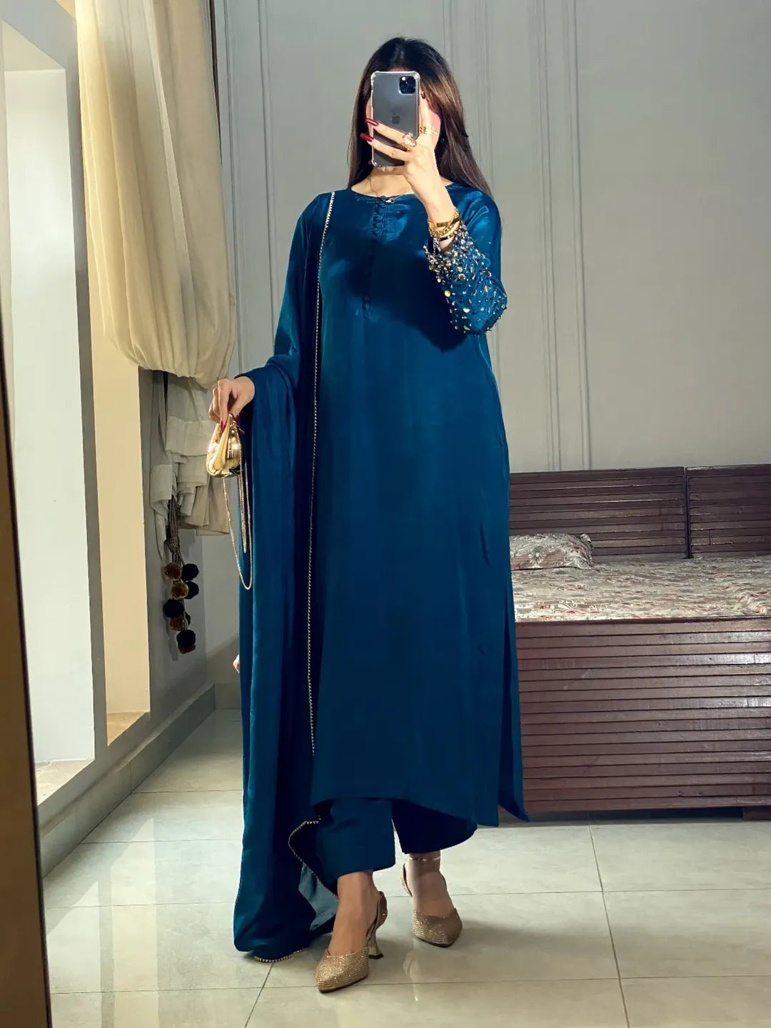Luxurious Hand-Embroidered Silk Morni