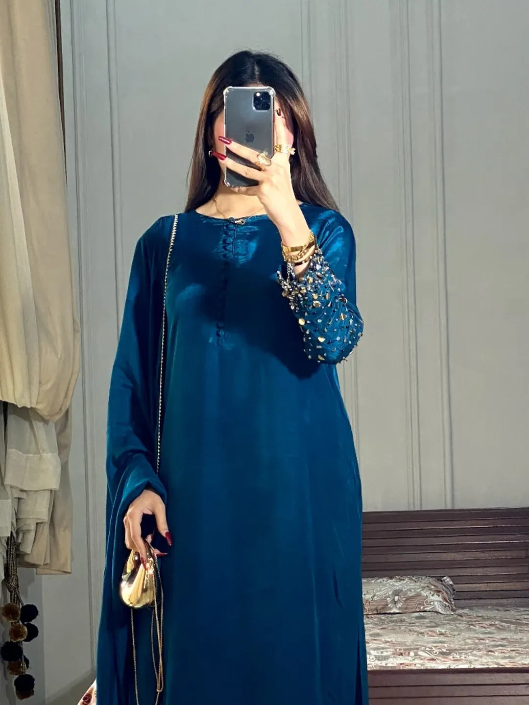Luxurious Hand-Embroidered Silk Morni