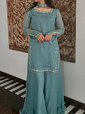 DRESS CODE. ARZU